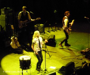 Gin Wigmore and her band from New Zealand were clear favorites at the Warped Tour kick-off party.