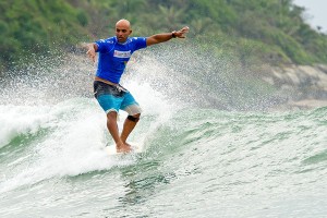 Rodrigo Sphaier (BRA) finished 2nd at last year's ASP World Longboard Championships. Photo by ASP.